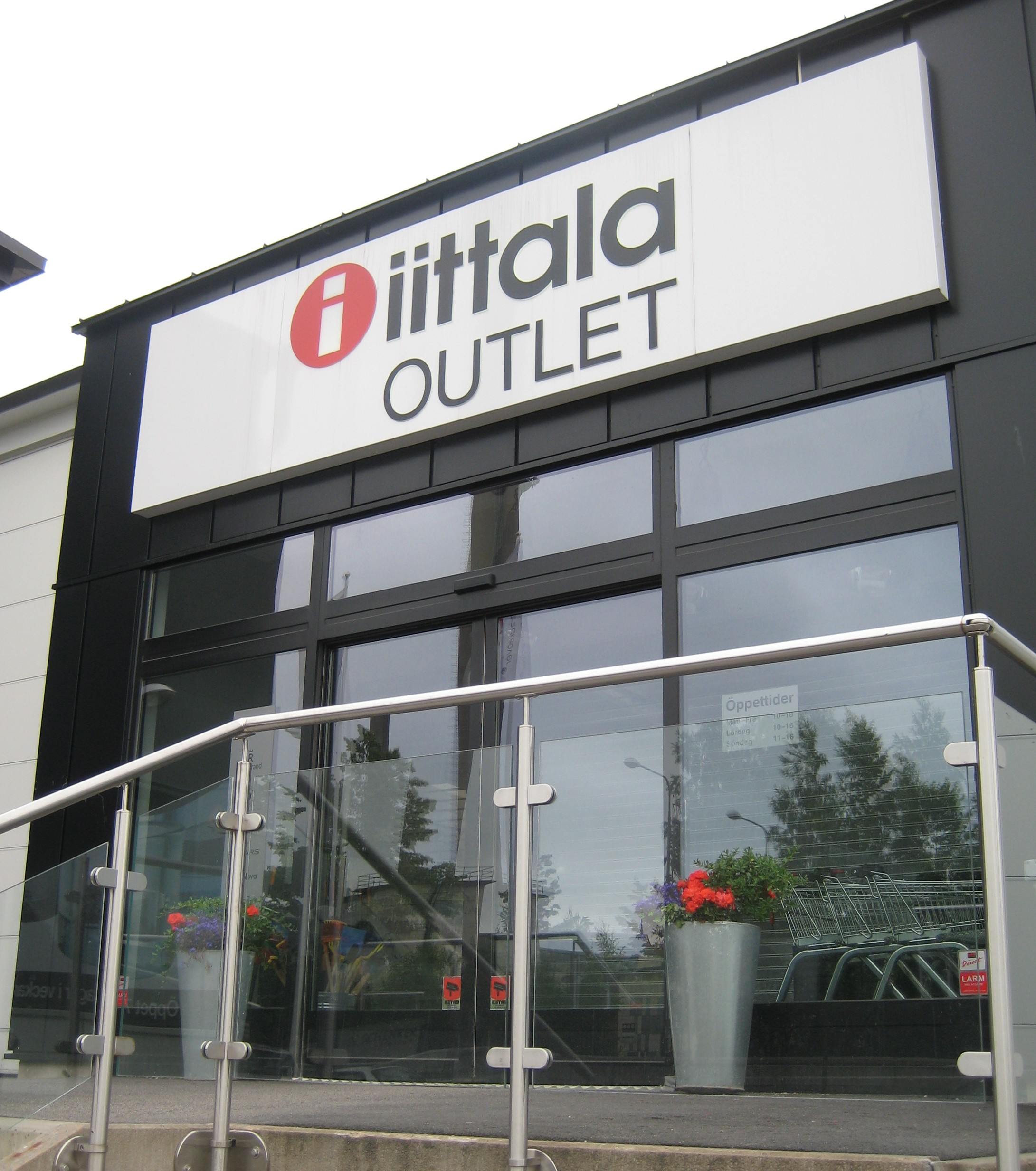 iittala-outlet-july-2011-002-e1309856483548