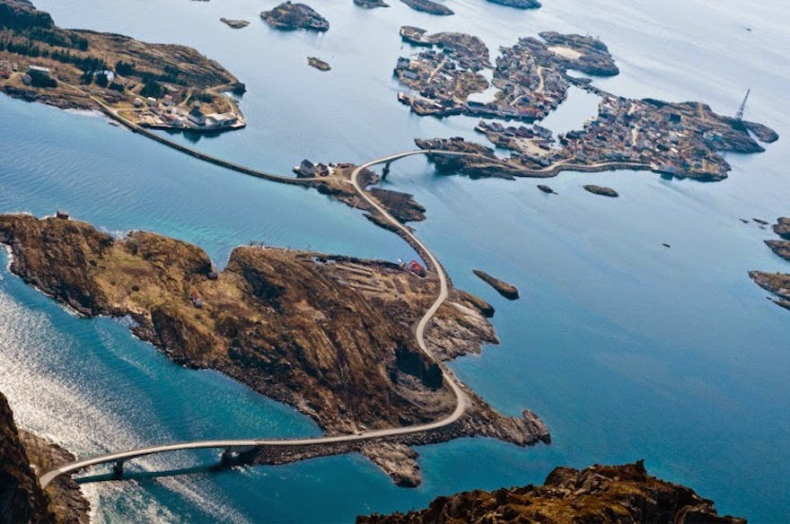 2_-The-Atlantic-Ocean-Road-Norway-Top-10-Scenic-Rides